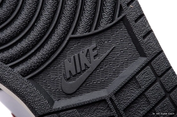 Retro High Jordan Red 555088-061 Gym Black  1 1101